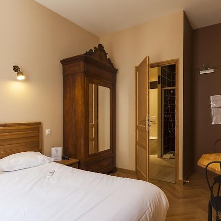 Hotel Des Alpes เลอบูร์-เดอัวซ็อง ภายนอก รูปภาพ