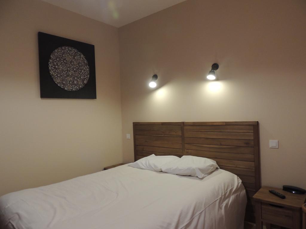 Hotel Des Alpes เลอบูร์-เดอัวซ็อง ห้อง รูปภาพ