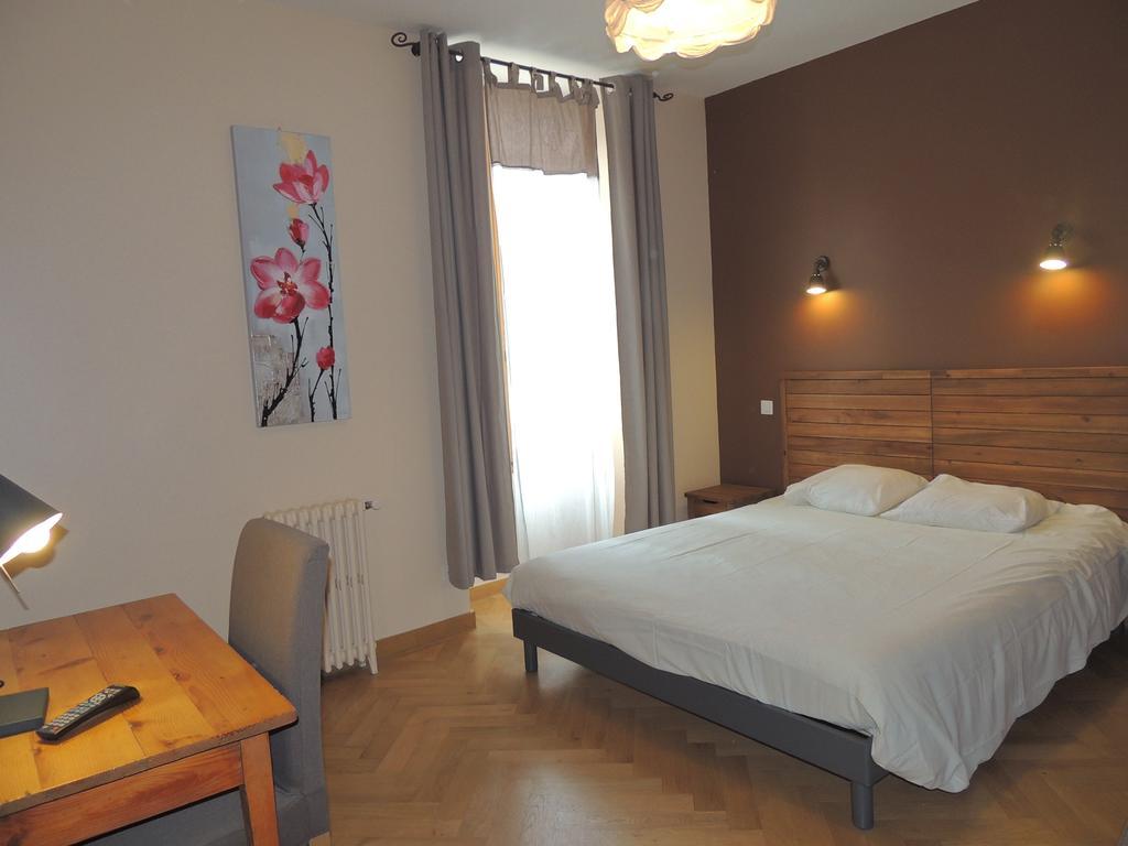 Hotel Des Alpes เลอบูร์-เดอัวซ็อง ห้อง รูปภาพ